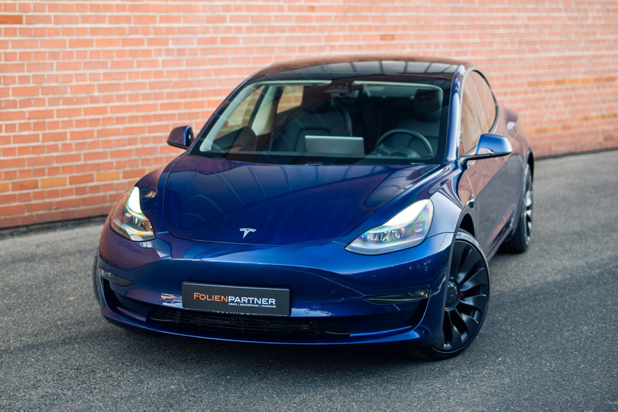 Steinschlagschutz Folierung Tesla Model 3 / Model Y – SilentDrive.de