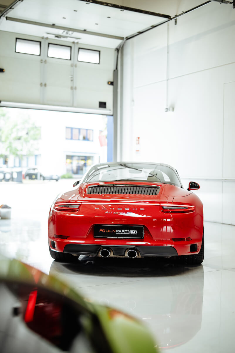 auto_folieren_frankfurt_porsche_targa_4s_xpel_steinschlagschutzfolie_13